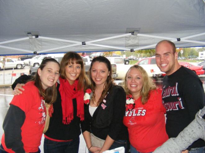 431763_965147984111_1018736824_n