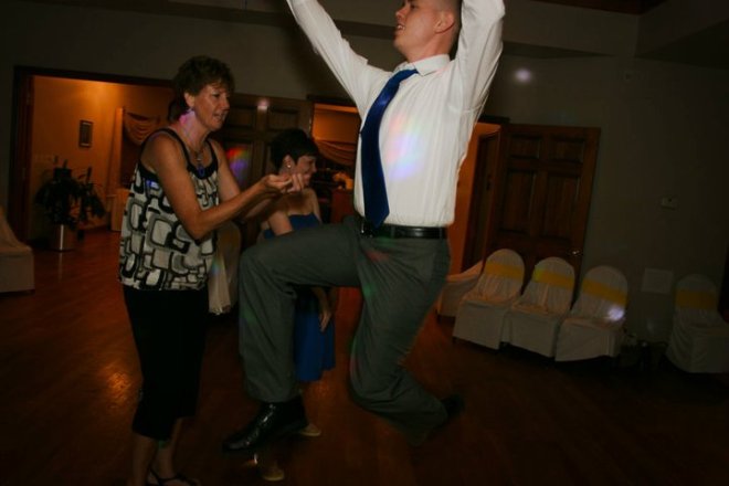 224549_719137640811_3259714_n