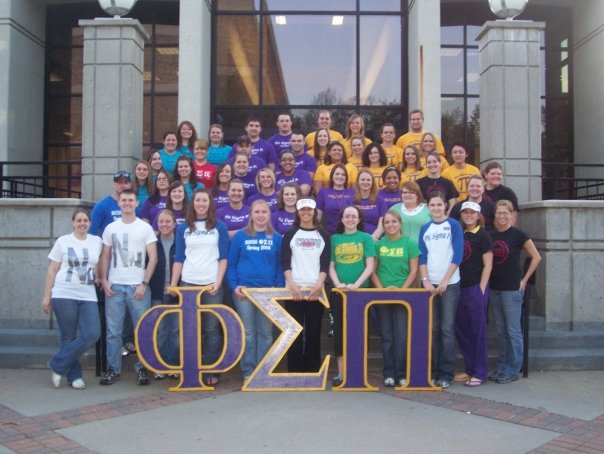 233_519804111801_2949_n