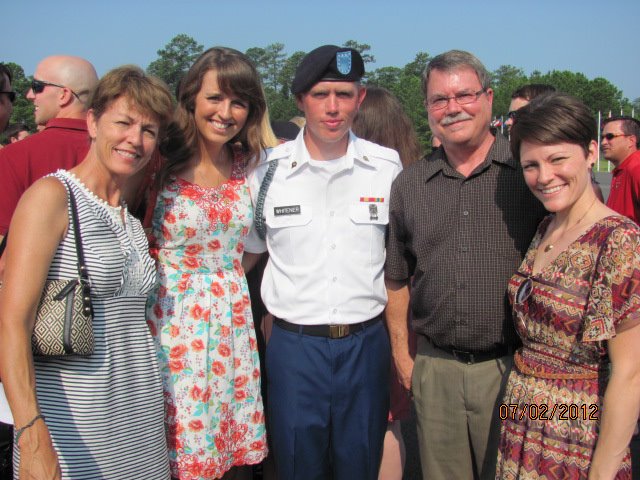 422229_10151091397076005_1214263097_n