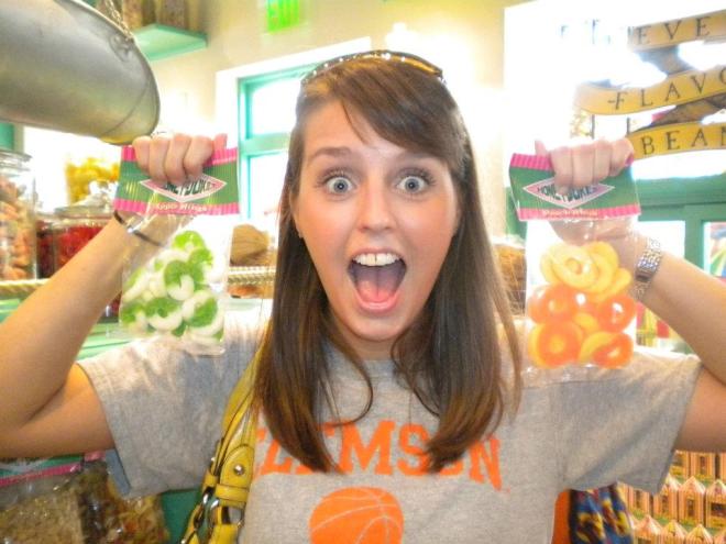 317376_748550292621_569379156_n