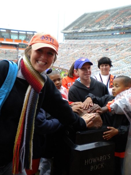 1913806_572080948601_7248990_n