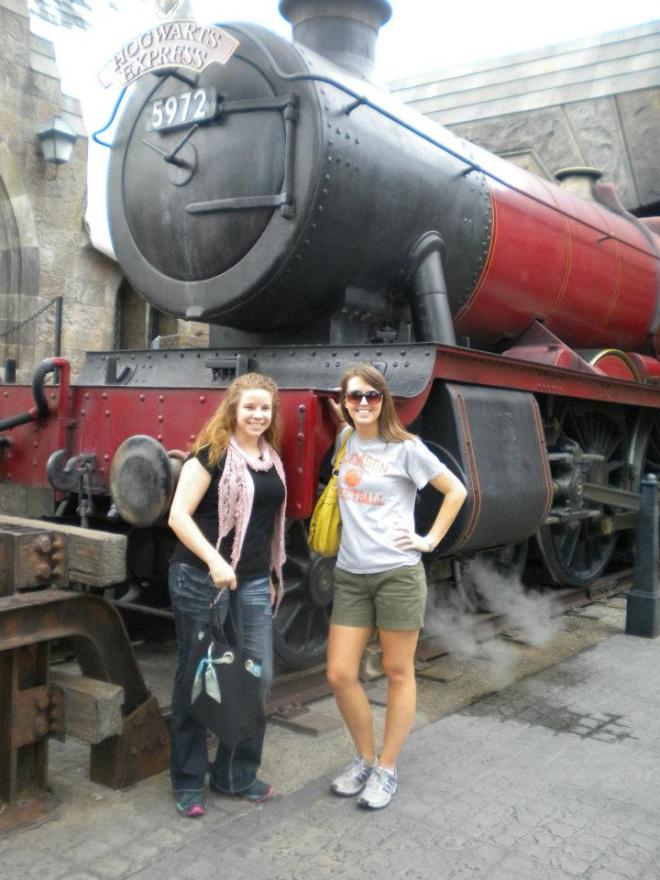 310163_748550053101_474050855_n